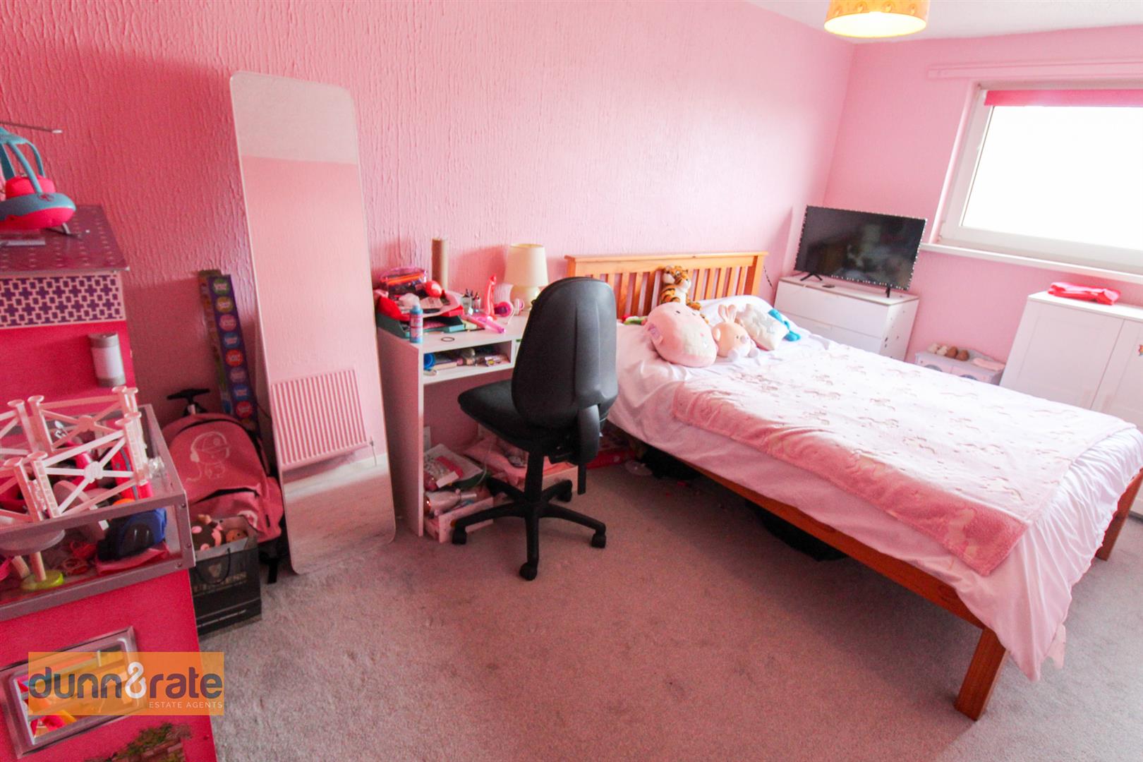 Larksfield Road, Smallthorne, Stoke-On-Trent